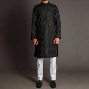 Black Embroidered Noble Kurta