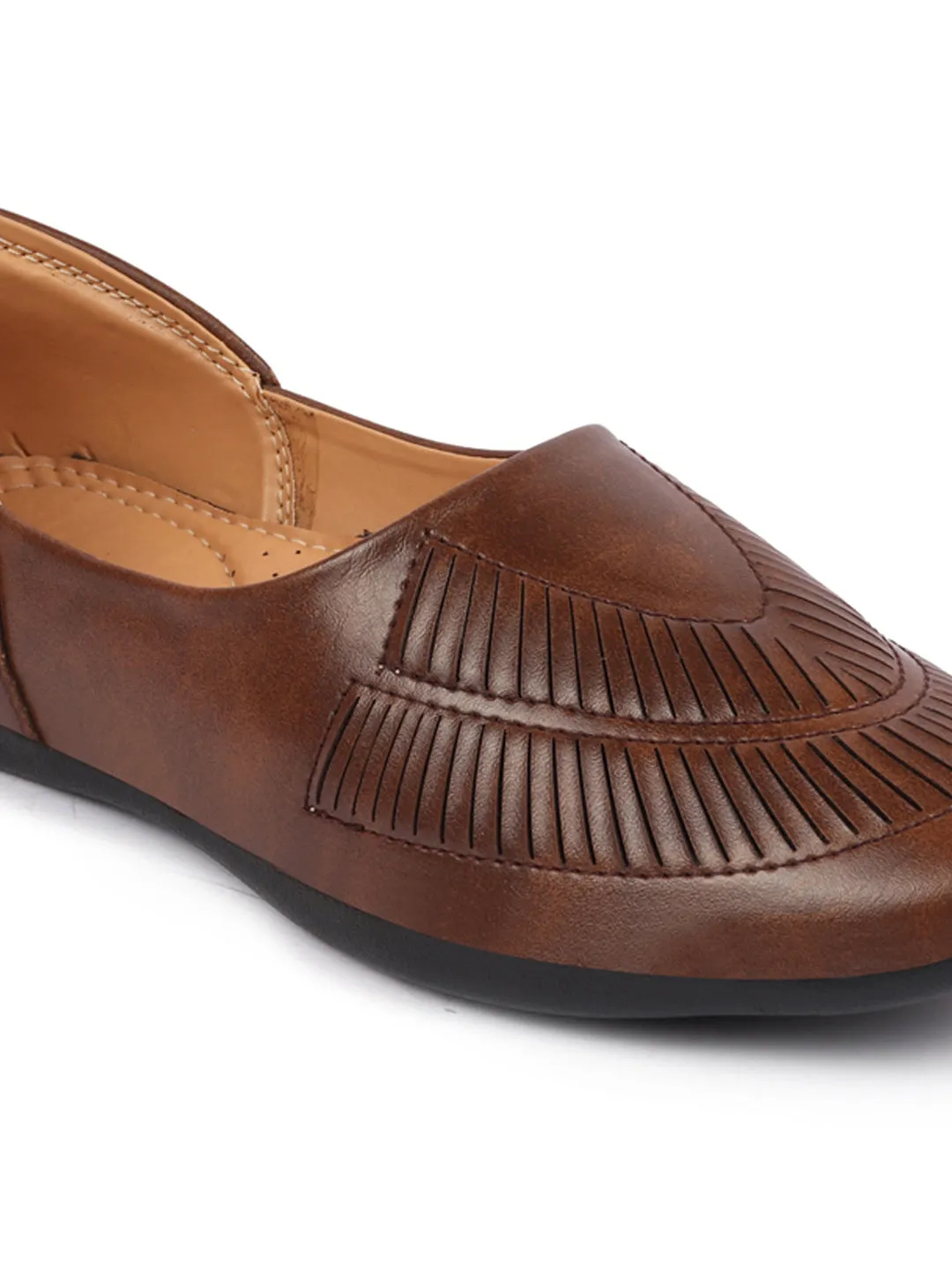 Men Brown Ethnic Slip-On Juttis