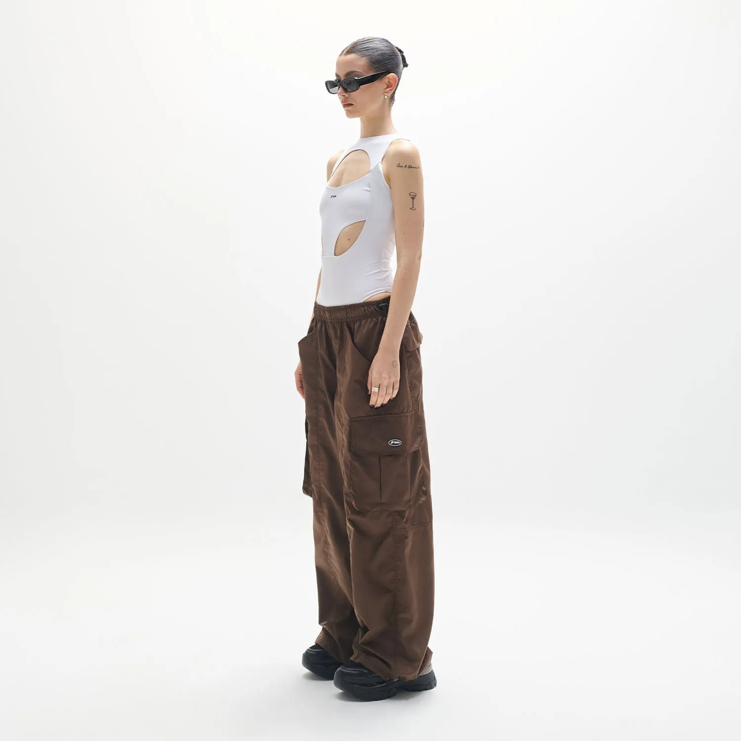 Parachute Cargo Pants - Brown