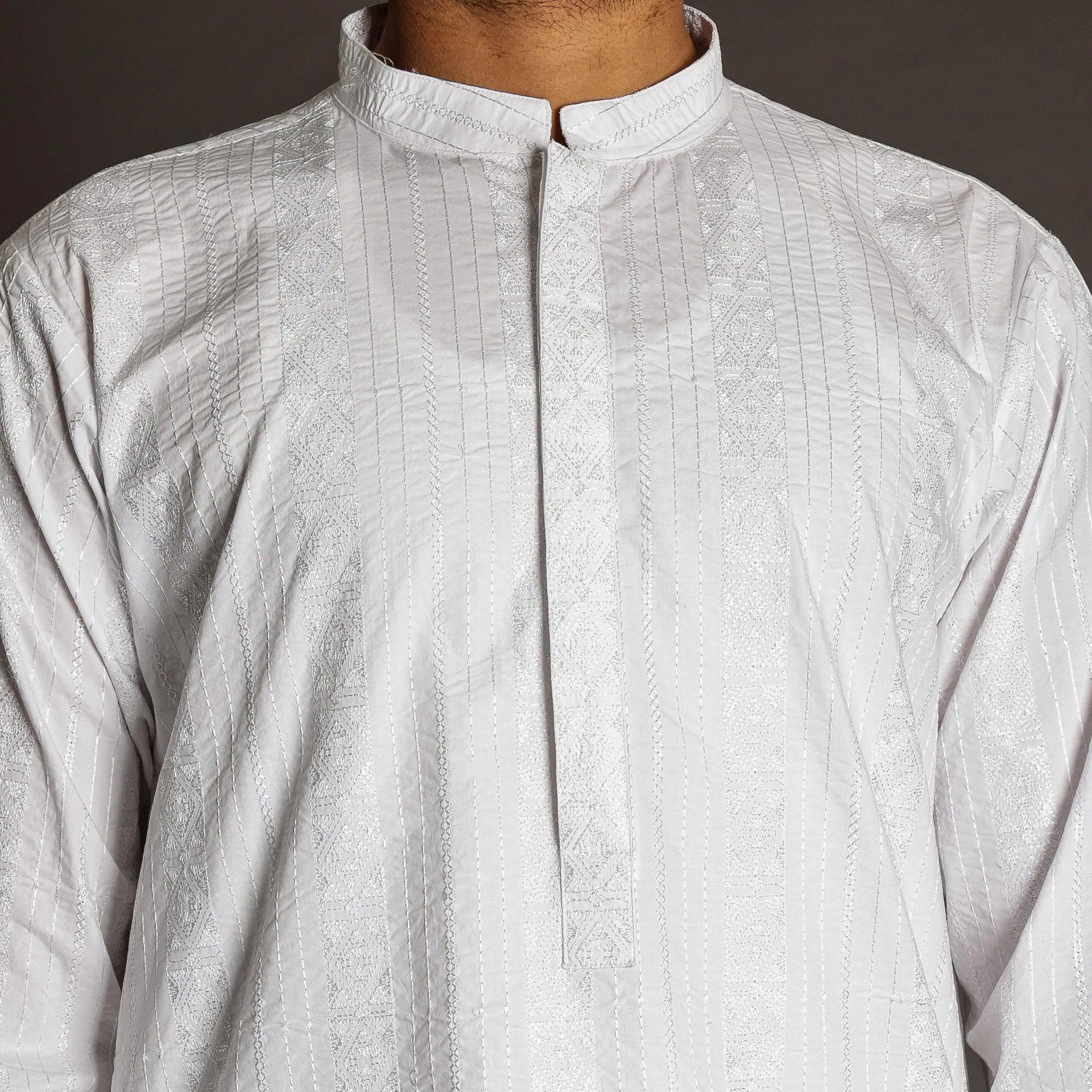 White Embroidered Ritzy Kurta