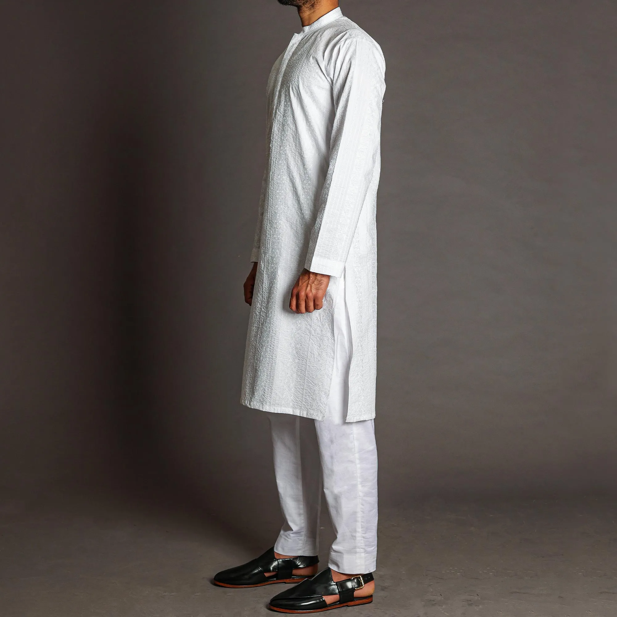 White Embroidered Ritzy Kurta